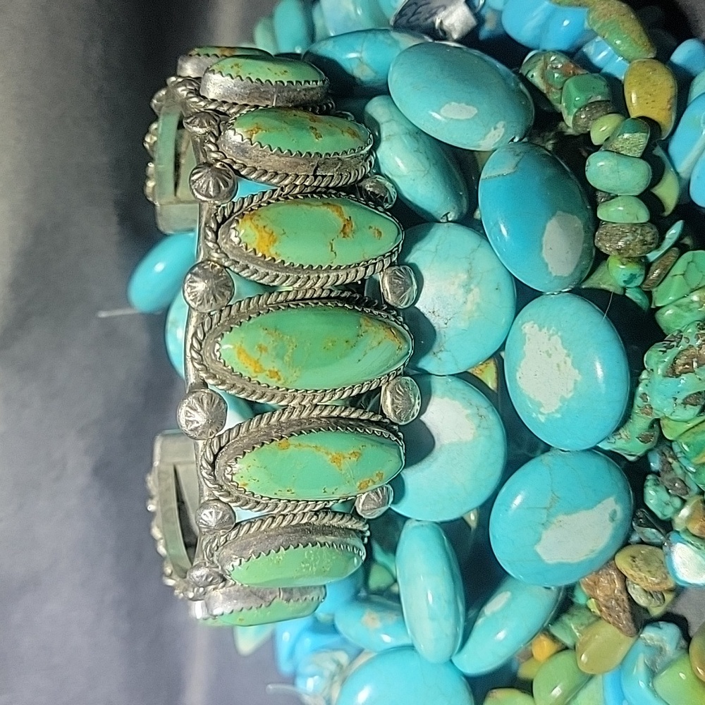 Real Navajo Turquoise 15 Stone Cuff
